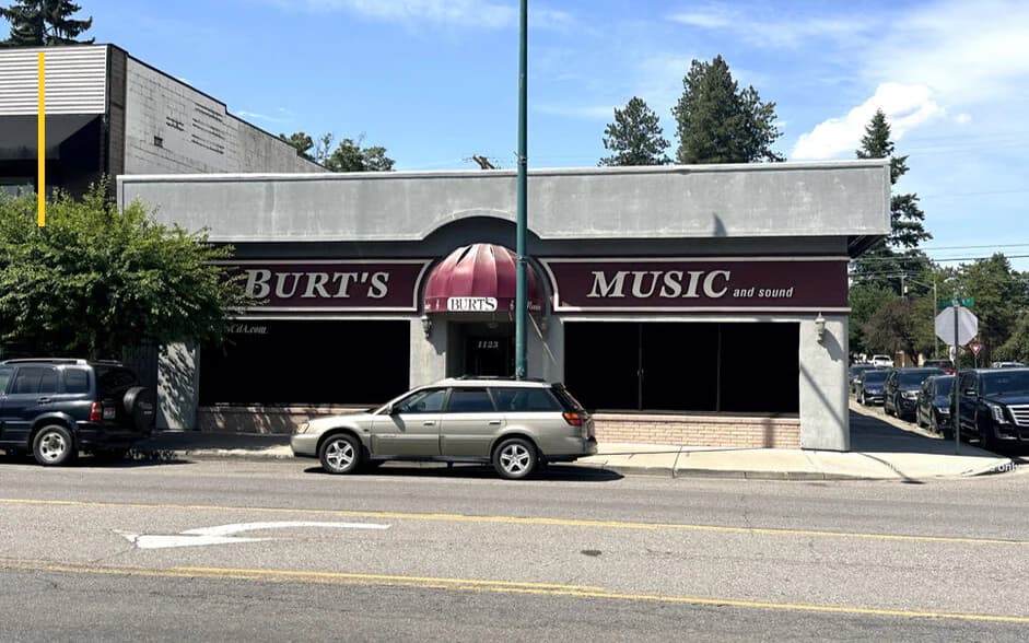 1123 E Sherman Ave