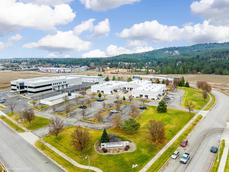 Jacklin Science & Technology Building